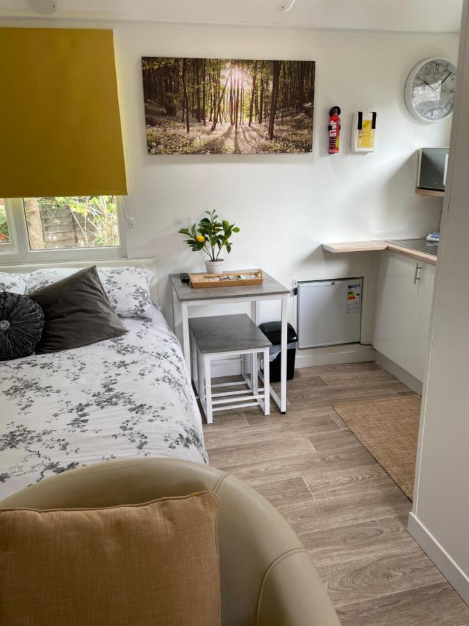 The Little Nest Beach Sole Use Accommodation Near To Bath Wick  Eksteriør billede